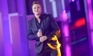 Ile lat ma wokalista zespołu Weekend? Zaskakujące fakty o Radosławie Liszewskim