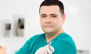 Dr Marcin Ambroziak - ile ma lat? Fakty o uznanym lekarzu dermatologu