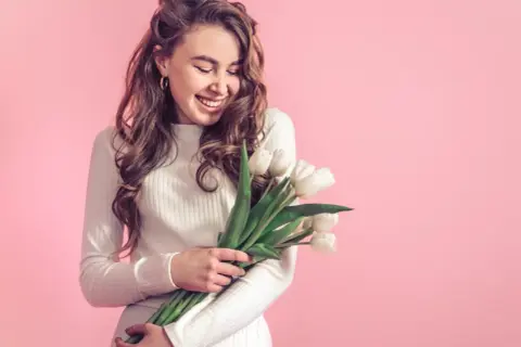 Kwiaty na Dzień Kobiet: Klasyka, trendy, ceny i porady!